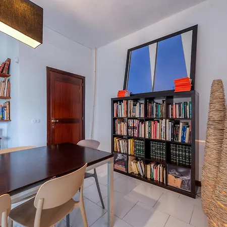 Apartment Book House A