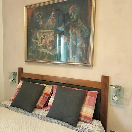 Book House A Apartamento *