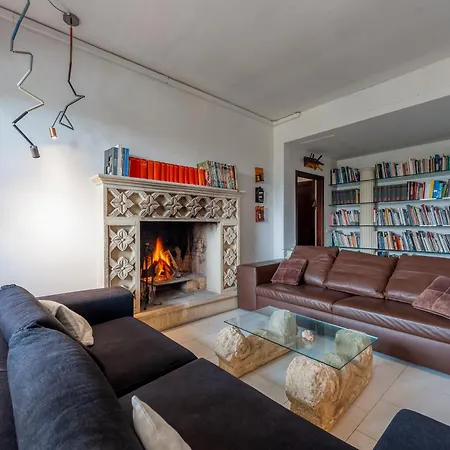 Apartamento Book House A