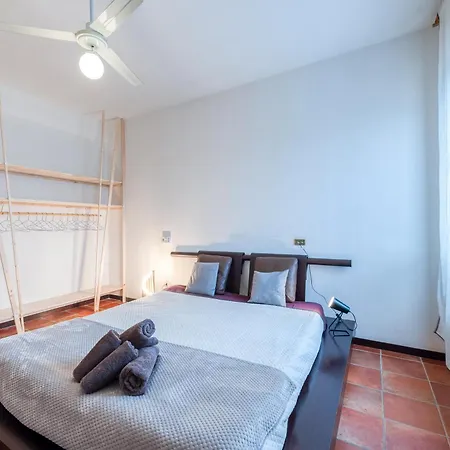 Apartamento Book House A *
